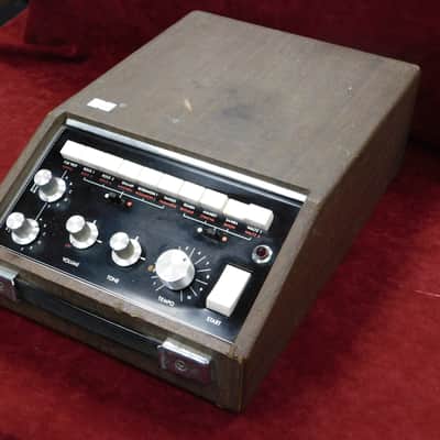 Univox SR-55 Analog Drum Machine *Pro Serviced for the sale image 2