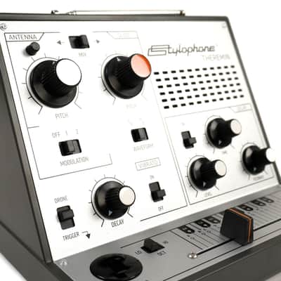 Stylophone: Theremin Portable Synthesizer image 3