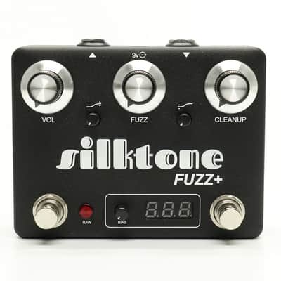 SILKTONE Fuzz PLUS BLACK [518] (06/22) image 1