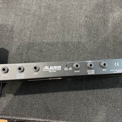 Alesis 3630 Dual-Channel Compressor / Limiter with Gate 1990s - Black image 2