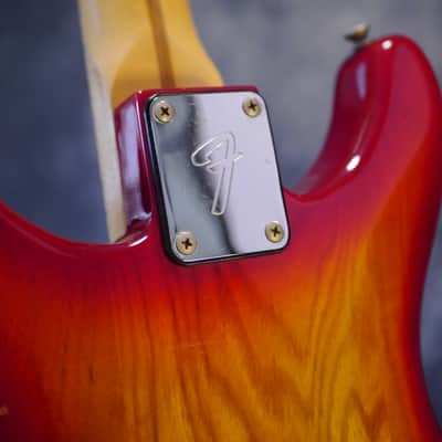 Fender Lead I Sienna Sunburst USA. Case incl image 9