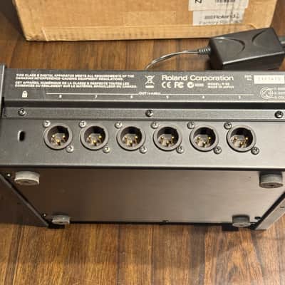 Roland R-88 8-Channel Recorder/Mixer/Interface 2015 - Excellent Condition image 5