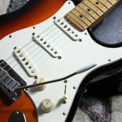 Fender American Standard Stratocaster 50th MN BSB (Brown Sunburst) 1996 image 9