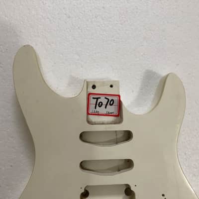 White Headless Guitar HSS Body image 7