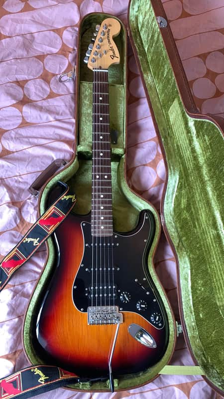 Fender American Special Stratocaster HSS imagen 1