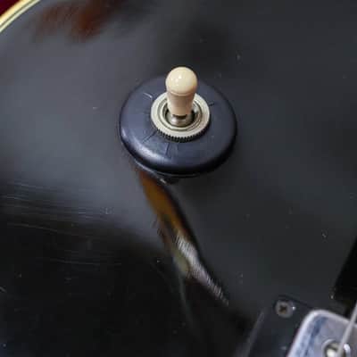 Gibson ES-175D | Sunburst image 9