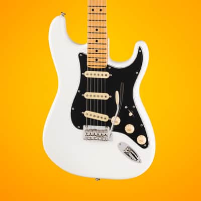 Fender Player II Stratocaster 6-String Right-Handed Electric Guitar with Alder Body and Maple Fingerboard (Polar White) image 7