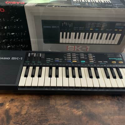 Casio SK-1 32-Key Sampling Keyboard 1986 - Black