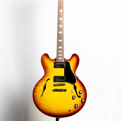 Gibson ES-335 Figured, Iced Tea | Demo image 3