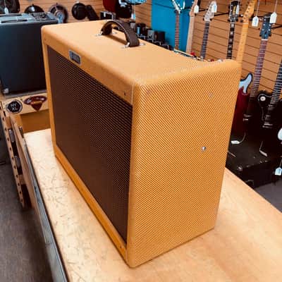Fender Hot Rod Deluxe III Limited Edition Guitar Tube Combo Amp image 3