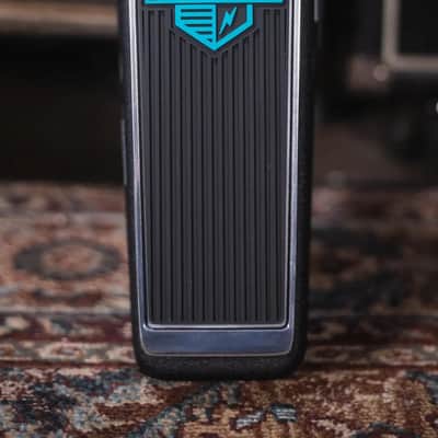 Dunlop Cry Baby Daredevil Fuzz Wah Pedal image 2