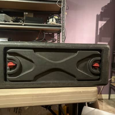 SKB 3U Rack Mount 12 Inch Deep image 3