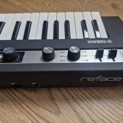 Yamaha Reface CP Mini Mobile Keyboard 2015 - Present - Black Bild 5