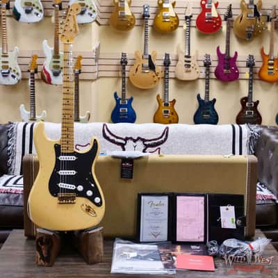 Fender Custom Shop Limited Edition 70th Anniversary 1954 Stratocaster Hardtail Relic Nocaster Blonde with Black Pickguard & Gold Hardware 6.50 LBS image 6