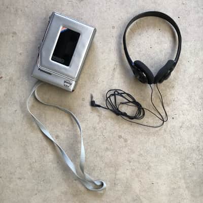 WalkMan Portable Cassette Player 80's image 20