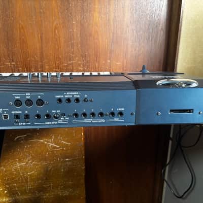 Korg TRITON Extreme 76-Key Music Workstation/Sampler New battery w/ case image 10