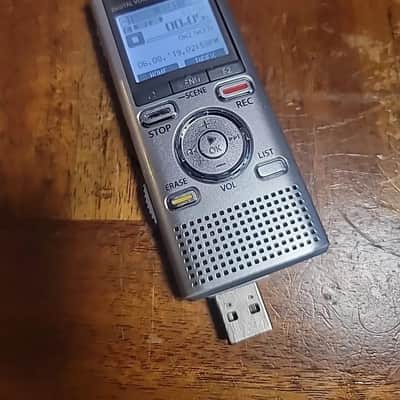 Olympus WS-821 Digital Voice Recorder - USB Storage Device & MP3 Player image 4