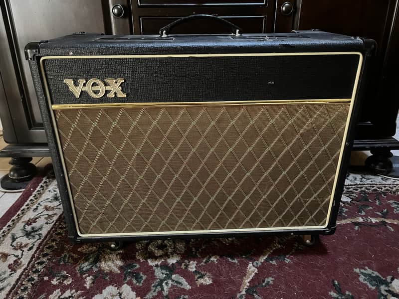 Vox AC15CC1 Custom Classic 15-Watt 1x12" Guitar Combo 2006 - 2010 - Black image 1