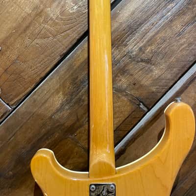 1975 Rickenbacker 481 'Slant Fret', Mapleglo image 12