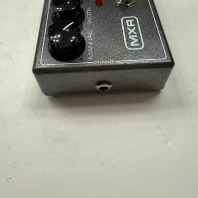 MXR Dunlop M-117R Flanger Analog Reissue 18v Guitar Effect Pedal *READ* image 3