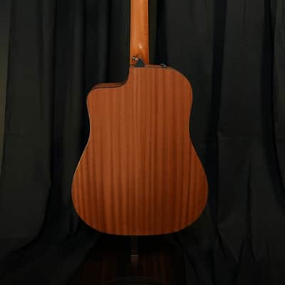Taylor 150ce Natural image 8