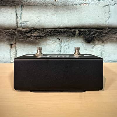 Line 6 FBV2 2-Button Footswitch image 4