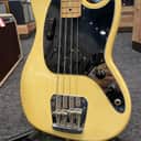 Fender 1976 Mustang Bass Short Scale 4-String Bass Guitar, Maple Fingerboard, Olympic White