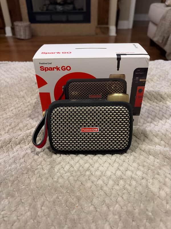 Positive Grid Spark GO Wireless Digital Modeling Guitar Practice Amp 2023 - Present - Black image 1
