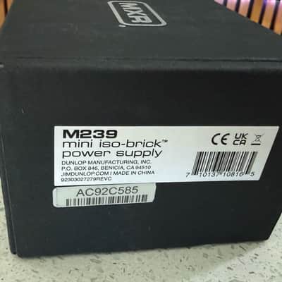 MXR M239 Mini Iso-Brick Power Supply 2018 - Present - Silver image 4