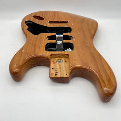 Fender American Professional II Stratocaster Roasted Pine Body – Light! Mint 23093 image 3