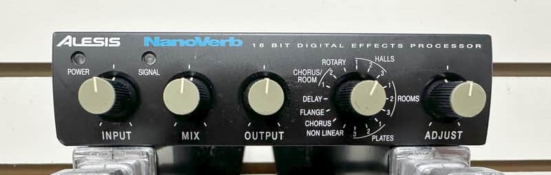 Alesis Nanoverb 18-Bit Digital Effects Processor with adapter image 1