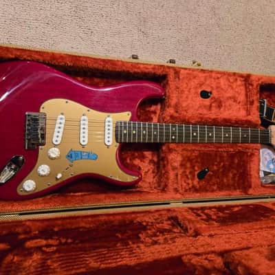 Fender  American Deluxe Stratocaster with Rosewood Fretboard 2008 - Crimson Red Mahogany image 8