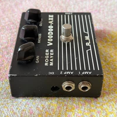 Roger Mayer Voodoo Axe Fuzz Pedal active splitter 90s image 5