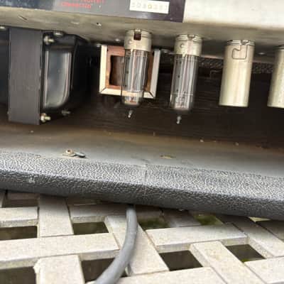 Traynor Bass Mate YBA-2A 1975 - Black Tolex image 19