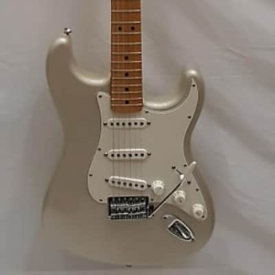 Fender 60th Anniversary Limited Standard Stratocaster Blizzard pearl with gator Hardshell Case image 1