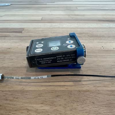 Lectrosonics SMWB Band A1 Digital Hybrid Wireless Transmitter image 2