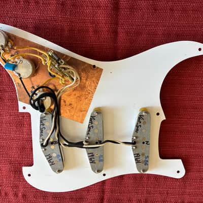 Virgil Arlo by Tone Specific Loaded Strat Pickguard  - White 8 Hole image 2