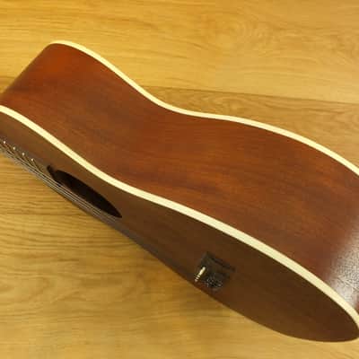 Kala KA-BE Bariton Ukulele image 9