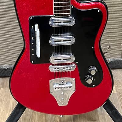Crucianelli Tonemaster Model 30V 60s - Red Sparkle image 2
