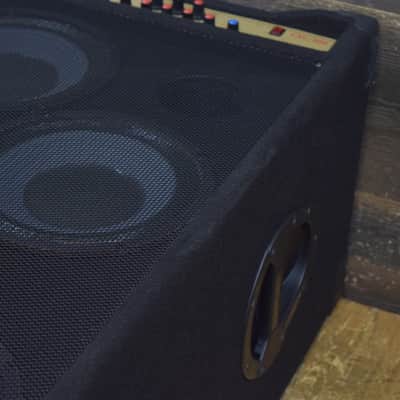 Eden CXC-400 CXC Solo Series 400-Watt 4x10