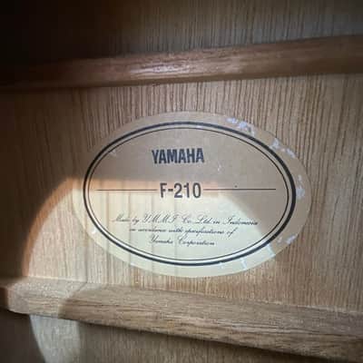 Yamaha F-210 Acoustic guitar image 7