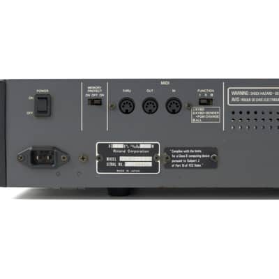 Roland Juno-106 Analog Keyboard Synthesizer image 5