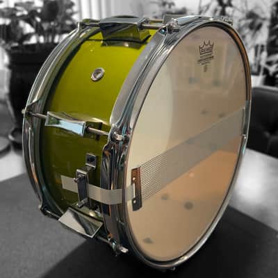 Pork Pie 6 x 13-Inch Maple Snare in Kermit The Frog Green Lacquer (2000) image 13