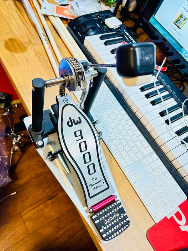 DW 9000 Series Single Bass Drum Pedal image 1