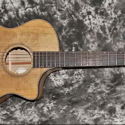 2020 Breedlove - Oregon Concerto - Myrtlewood image 2