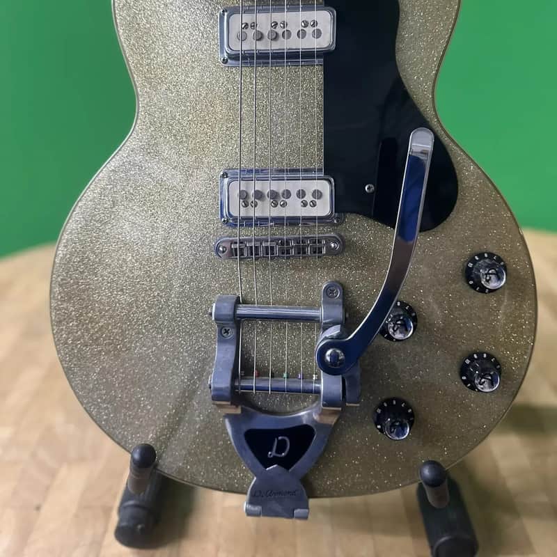 1990 DeArmond M75 Champagne Golden Sparkle