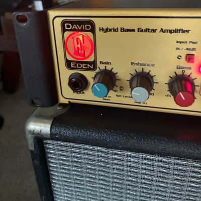 Eden Amplification WT800C World Tour Bass Amp (USA) 2007 - Gold/Black image 3