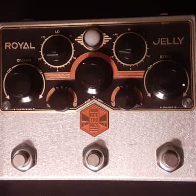 Beetronics ROYAL JELLY Fuzz/Overdrive Blender Guitar Pedal image 1