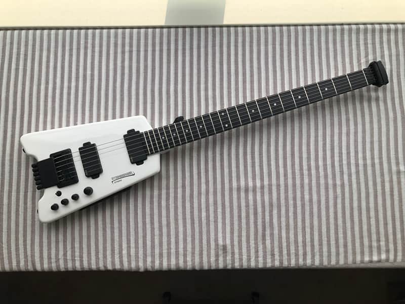 Steinberger Synapse ST-2FPA TranScale headless Baritone, gloss WHITE finish, OEM gig-bag with factory accessories image 1