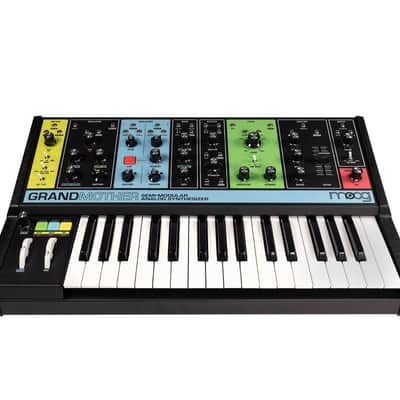 Moog Grandmother - Semi-modular Analog Synthesizer [Three Wave Music] image 4